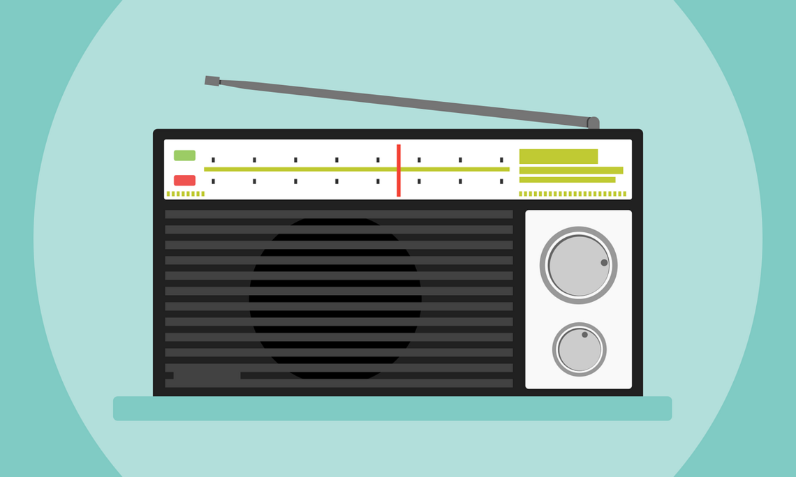 old radio (c) 200degrees