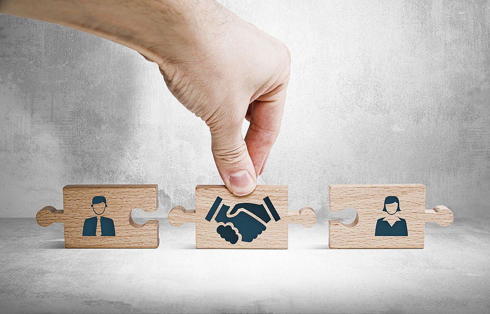 puzzle pieces that symbolize cooperation ©Sebastian - stock.adobe.com