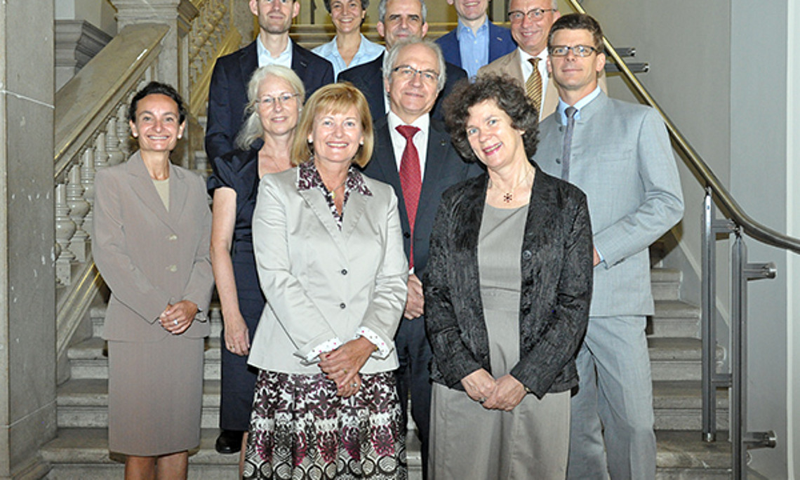Die Rektorinnen und ihr Austausch-Team: Christa Neuper und Beate Schücking mit den KollegInnen der Uni Leipzig sowie Sabine Pendl und Diana Afrashteh vom Büro für Internationale Beziehungen