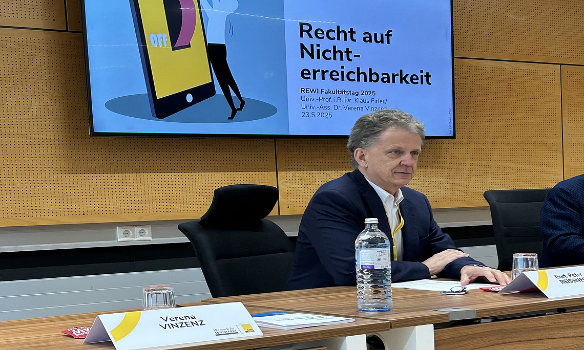 Prof. Reissner