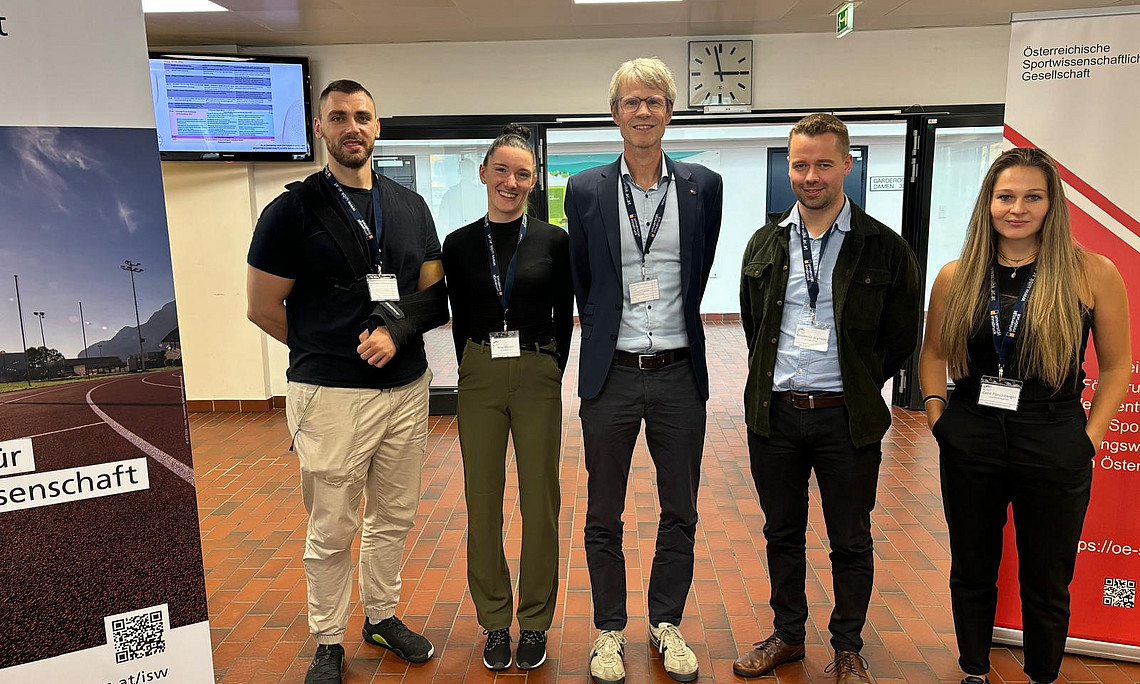 Gruppenfoto von TeilnehmerInnen beim ÖSG Kongress in Innsbruck 2024