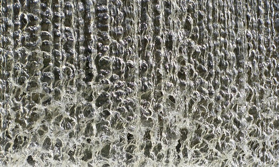 Die Biokatalyse spricht von „Kaskaden“, wenn mehrere Enzyme gleichzeitig in einem System einen mehrstufigen Arbeitsprozess durchführen. Foto: pixabay
