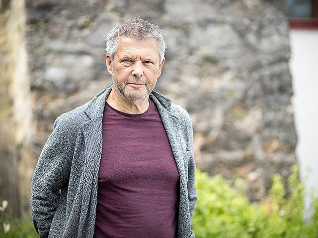 Günter Meinhart im Portraitfoto, Uni-Fest Universität ohne Grenzen ©Nikola Milatovic