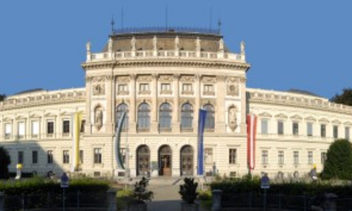 Hauptgebäude