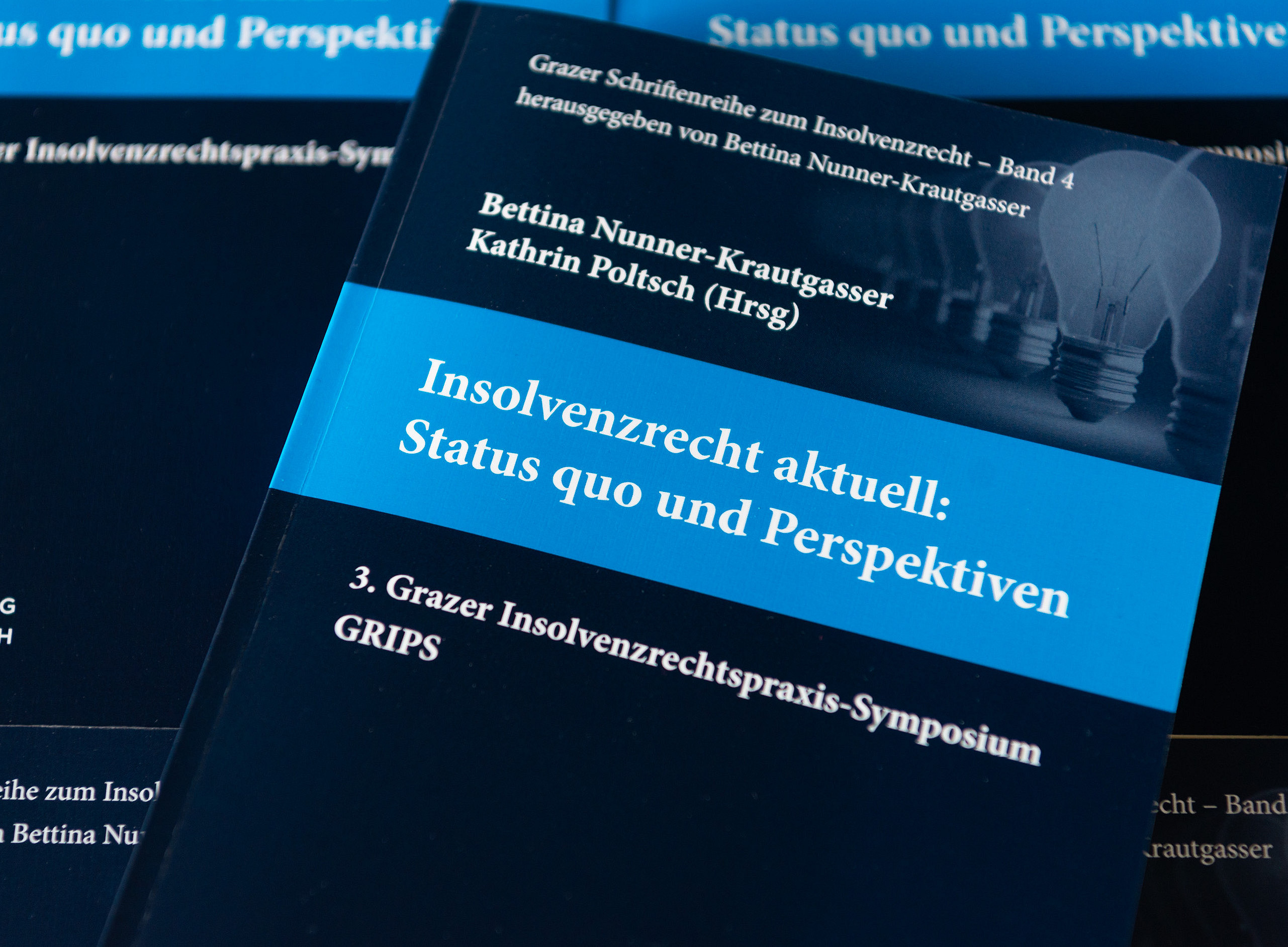 Der aktuelle Tagungsband zum Grazer Insolvenzrechtspraxis-Symposium, herausgegeben von Bettina Nunner-Krautgasser und Kathrin Poltsch, erscheint in der Grazer Schriftenreihe zum Insolvenzrecht. 