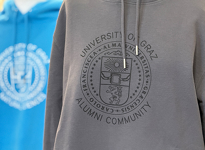 Alumni-Community-Hoodie 