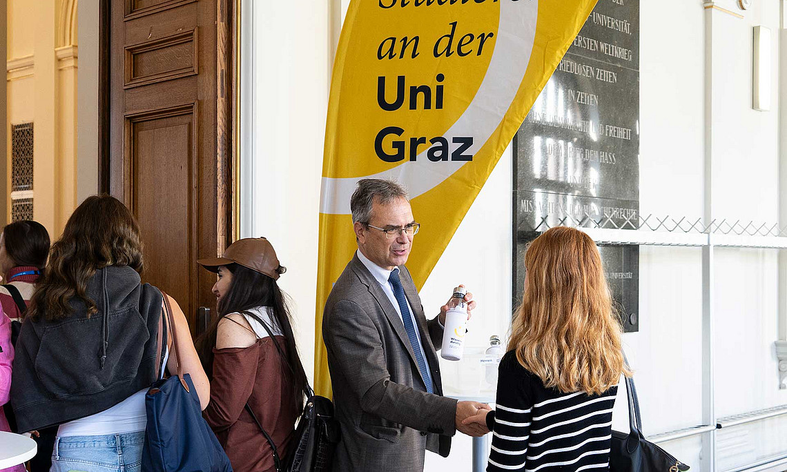 Rector Peter Riedler welcomed the students to Welcome Week 2023.