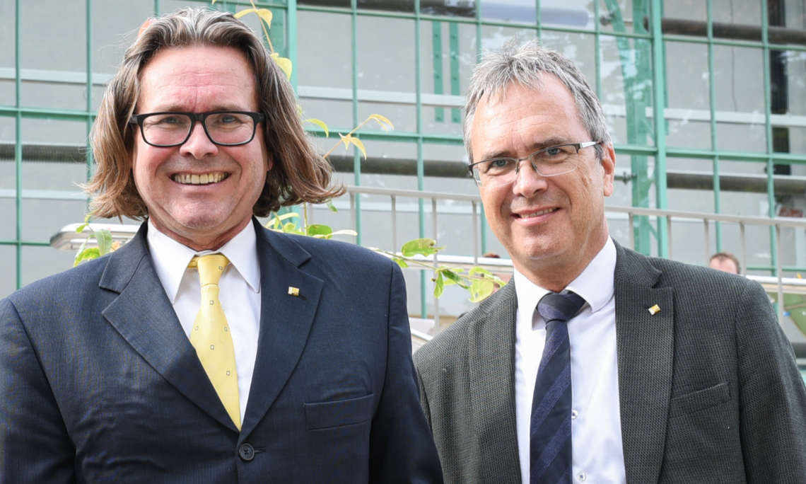 Martin Polaschek (l.) moves to Vienna, Vice Rector Peter Riedler takes over as executive rector. Photo: Uni Graz/Tzivanopoulos