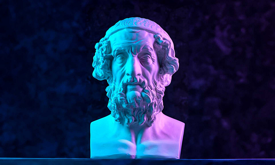 Büste von Homer mit buntem Licht