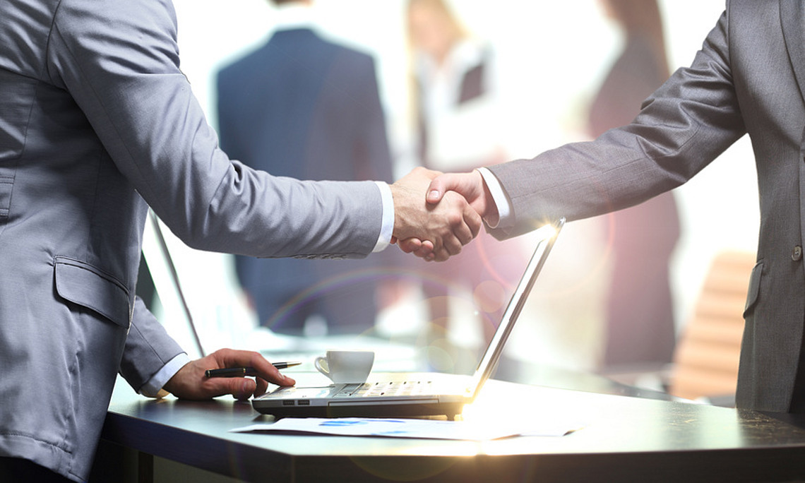 Konfliktmanagement, Handshake