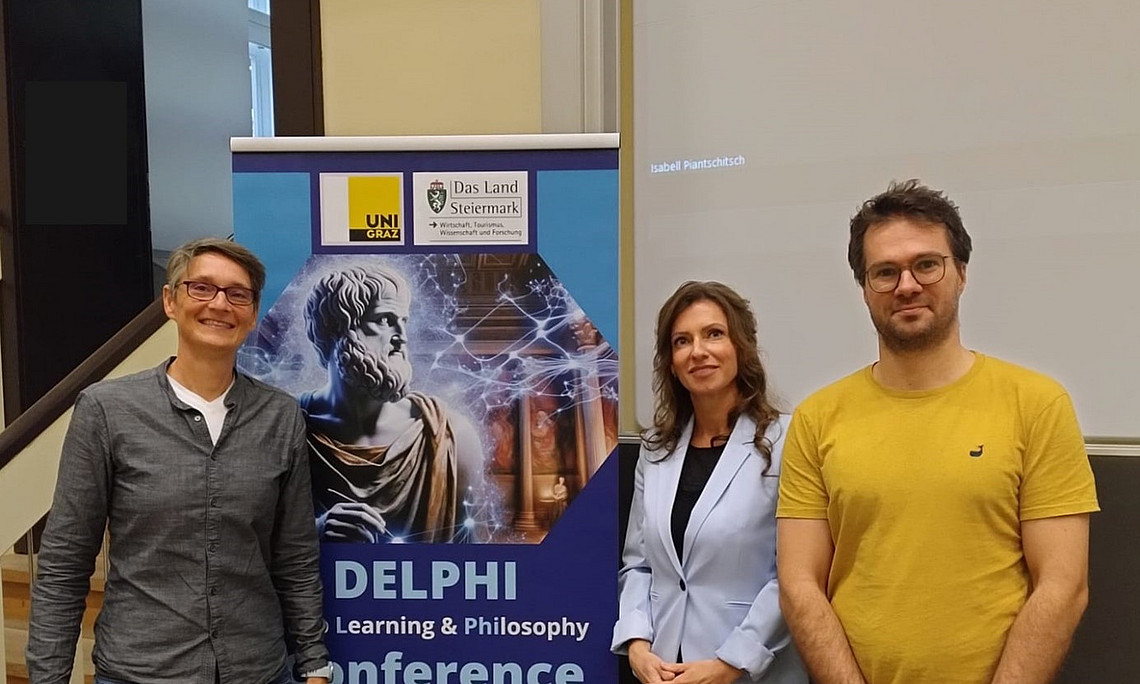 The DELPHI conference organization team (from left to right): Manuela Stadlober-Temmer, Isabell Piantschitsch, Philipp Berghofer. Picture: Uni Graz/Piantschitsch