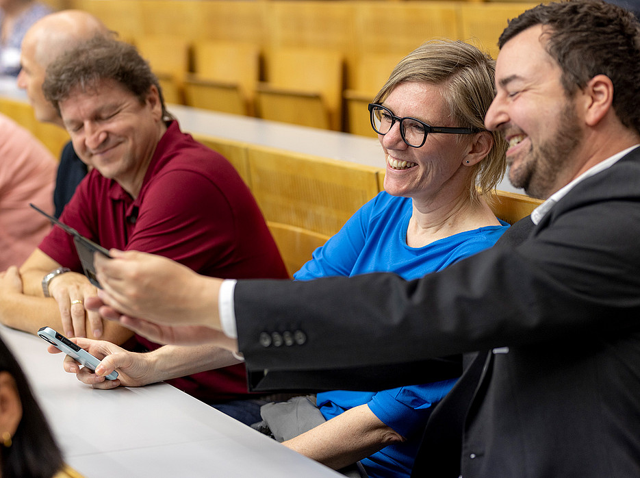 Jubilar:innen und Besucher:innen ©Uni Graz / Kanizaj