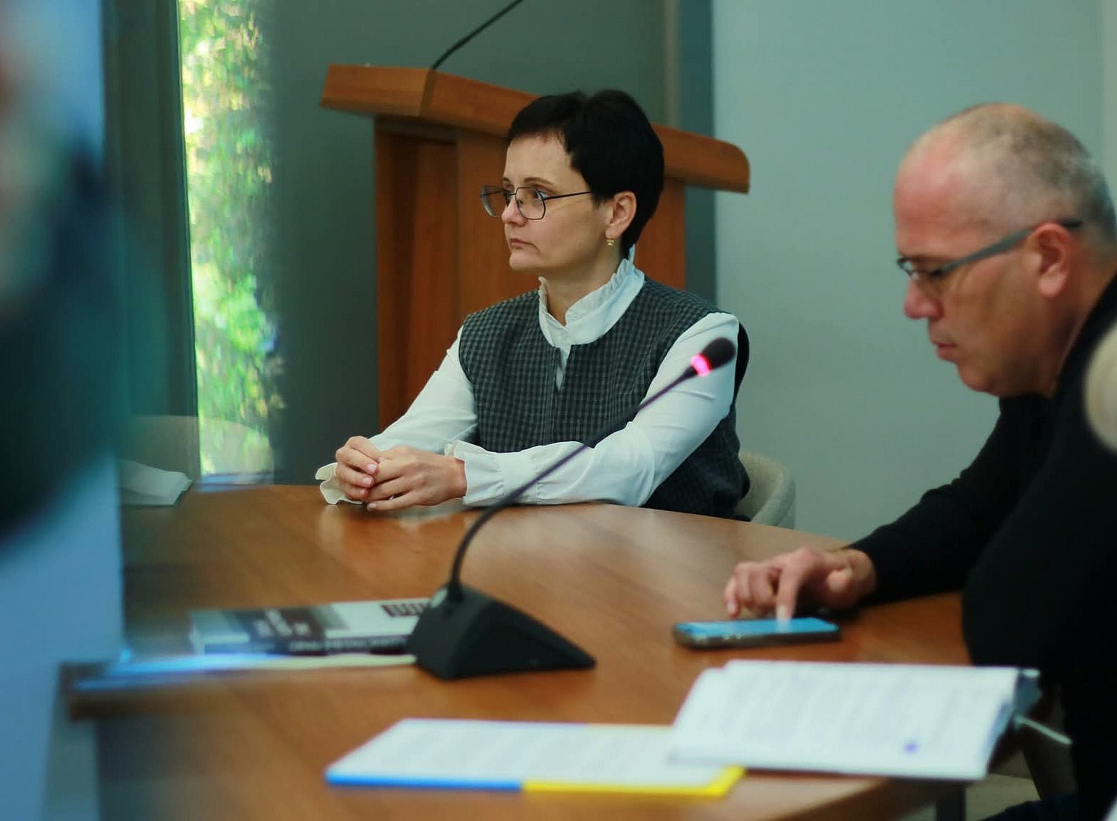 Fotos, die während der Präsentation aufgenommen wurden. 