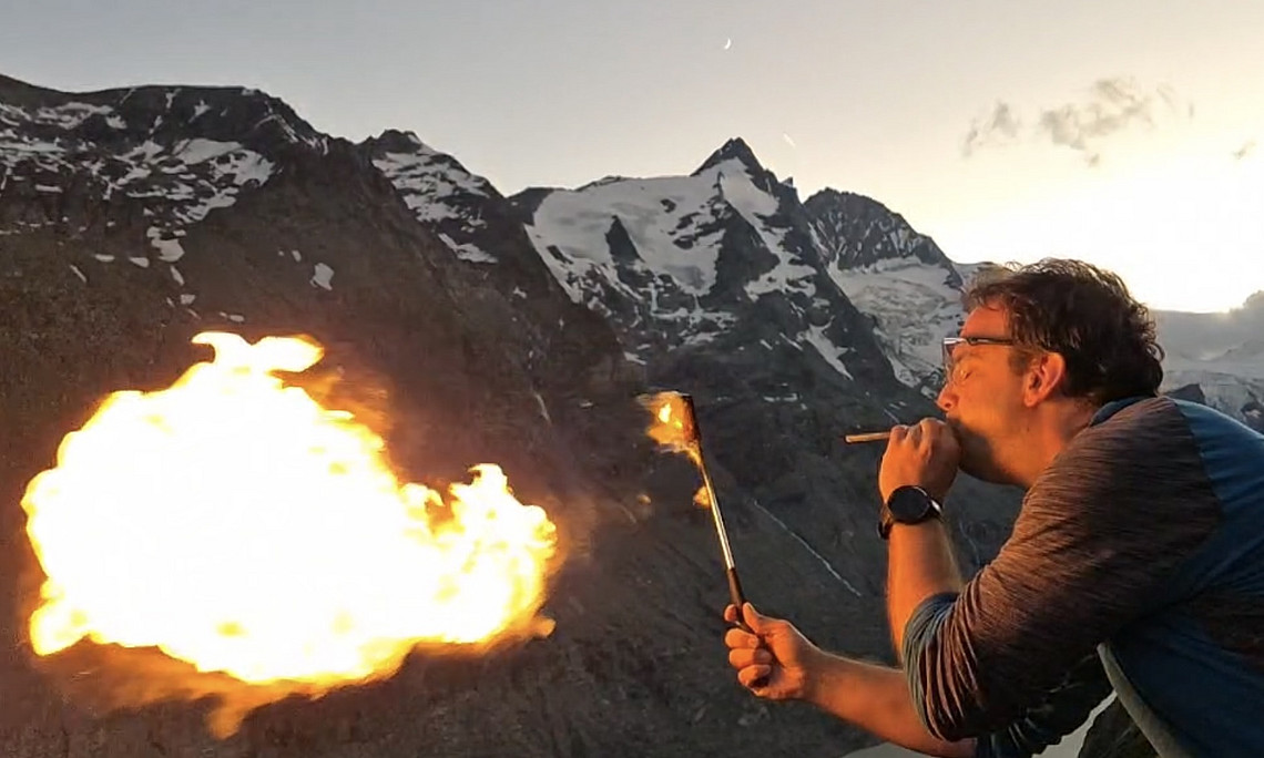 Feuerspucken vor dem Großglockner