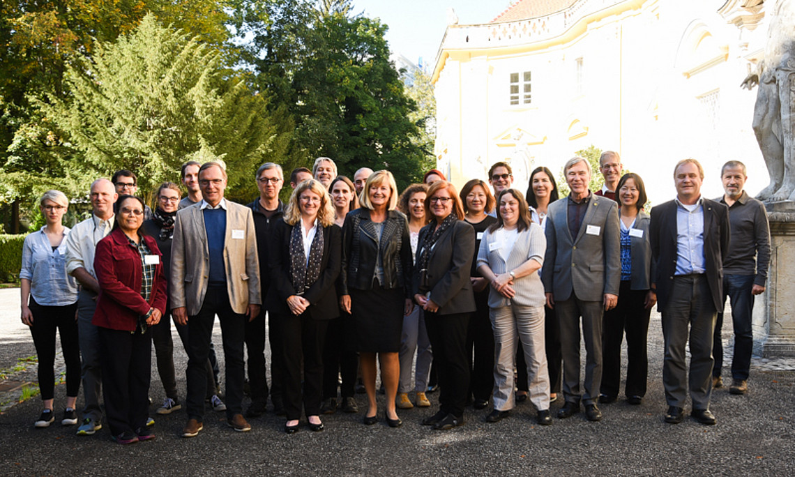 Rektorin Christa Neuper und die NAWI-Fakultät empfingen PartnerInnen der strategischen Partneruniversität Montclair State University. Foto: Uni Graz/Tzivanopoulos