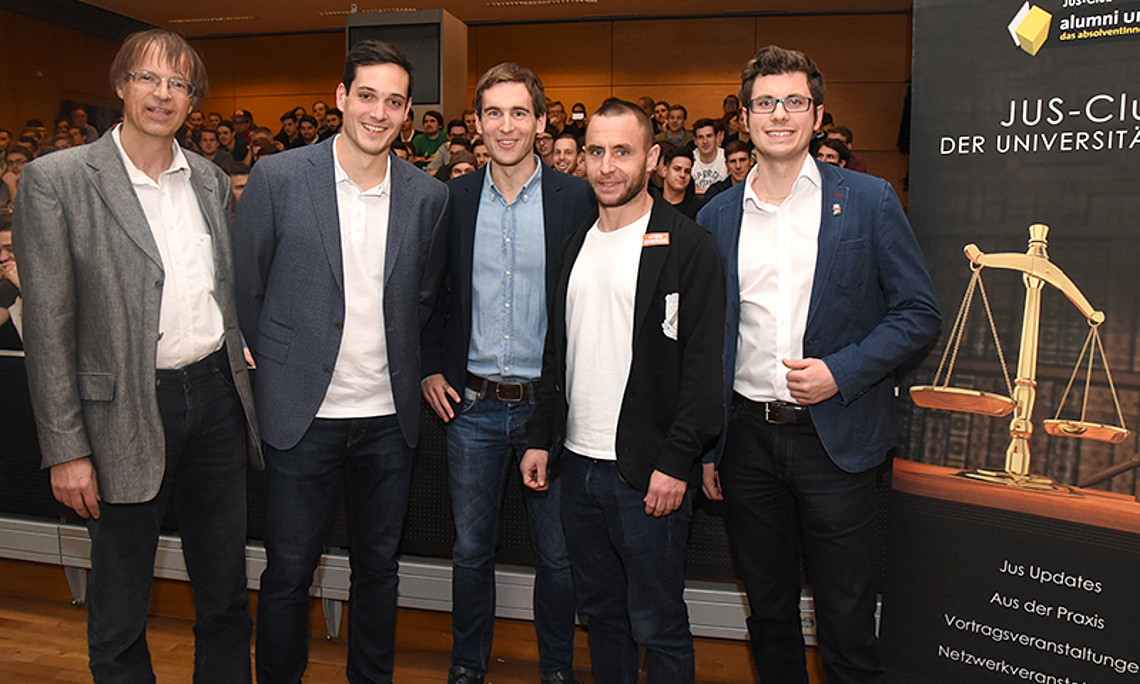 Sport, Recht und Tore: Bernd Wieser, Dominik Roider, Christoph Hofstätter, Steffen Hofmann und Meinhardt Schweditsch (v.l.) Foto: Uni Graz/Schweiger 