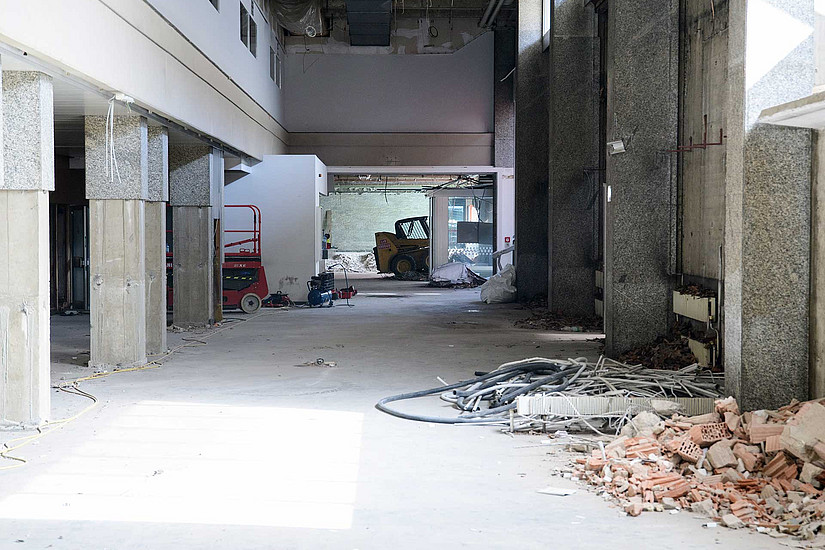 Vor dem Abbruch: Blick ins Foyer des Vorklinik-Gebäudes Foto: Uni Graz/Tzivanopoulos