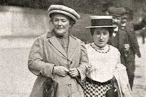 Bild von Rosa Luxemburg und Clara Zetkin (1910)