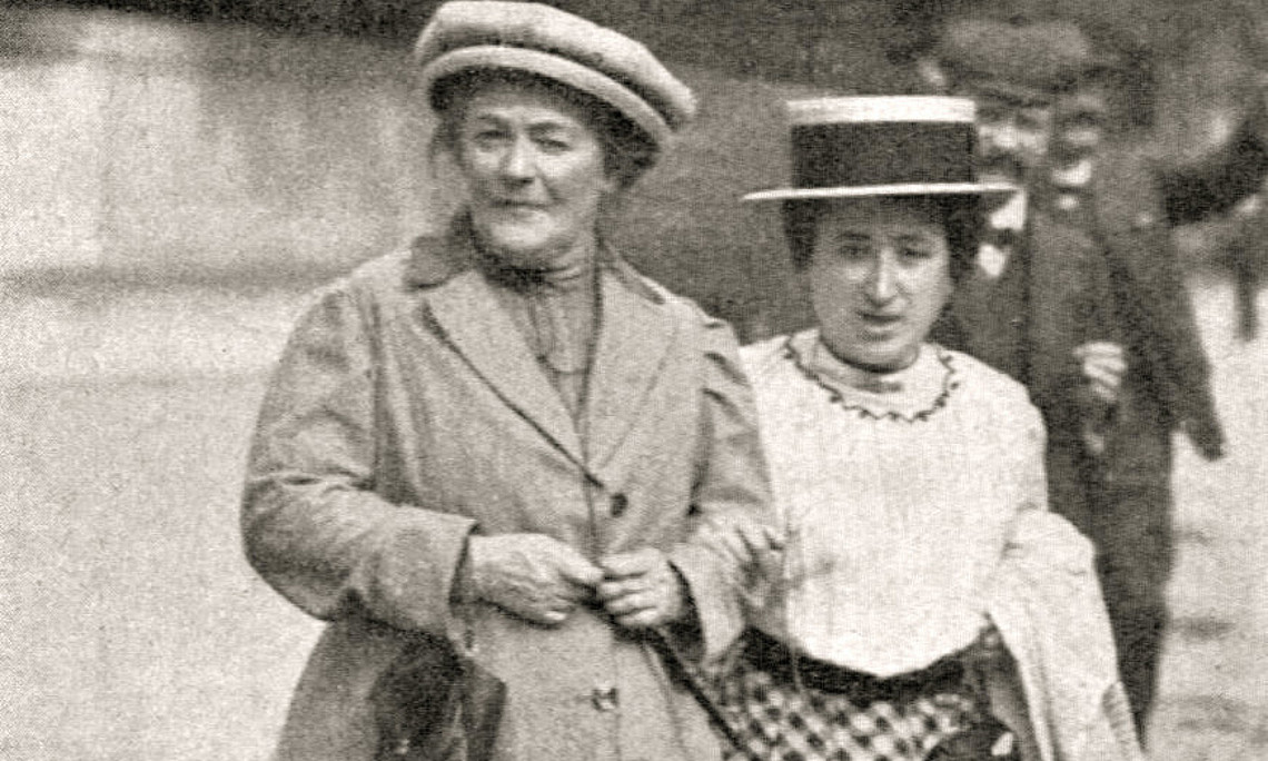 Bild von Rosa Luxemburg und Clara Zetkin (1910)