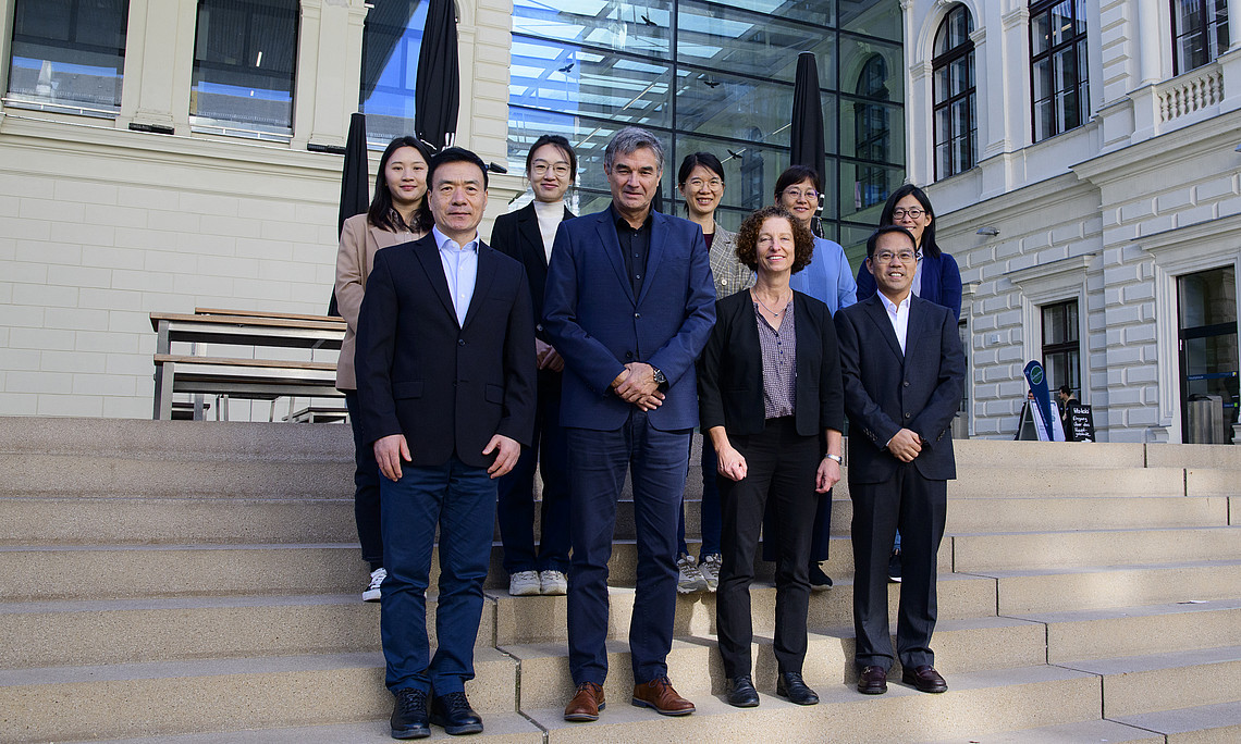 chinese delegation