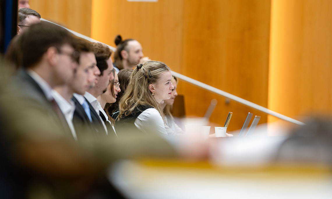 Publikum im Hörsaal
