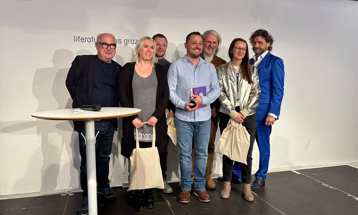 Die Teilnemer:innen und Veranstalter von Science meets Poetry