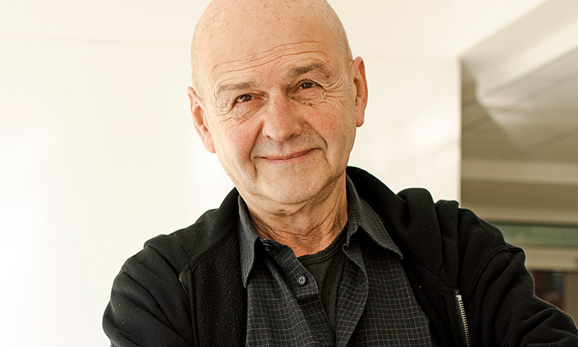 Sprachwissenschafter Bernhard Hurch hat sich weltweit für seine Forschungen zum Baskischen einen Namen gemacht. Foto: Uni Graz/Tzivanopoulos