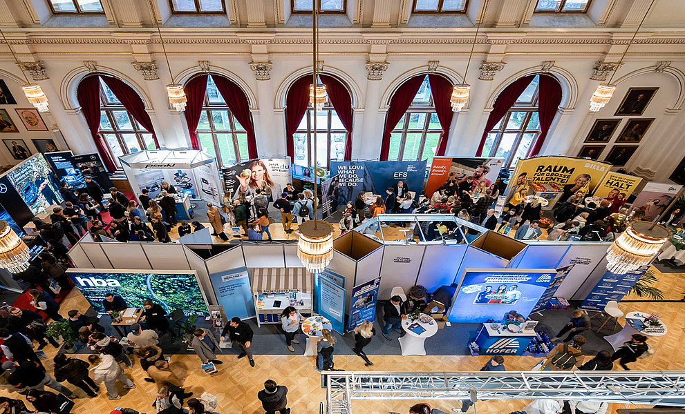 Die Aula der Uni Graz fotografiert von oben