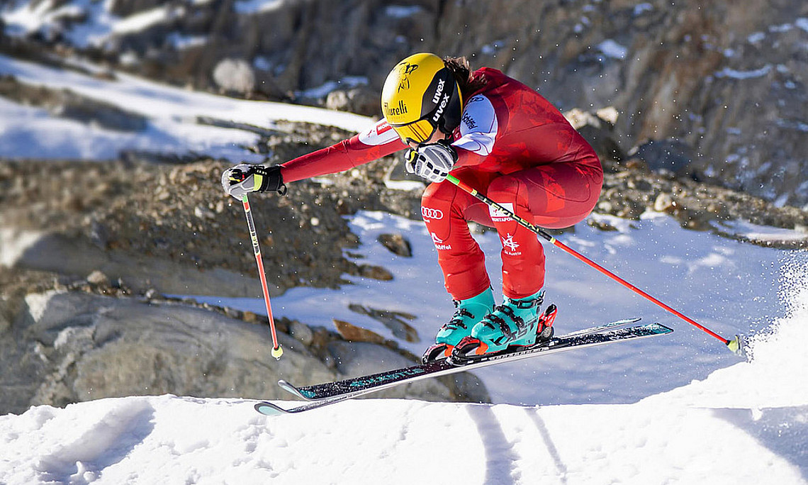 Die studierte Sportwissenschafterin Katrin Ofner ist bei den Olympischen Winterspielen in Mailand und Cortina d’Ampezzo im Skicross im Einsatz.