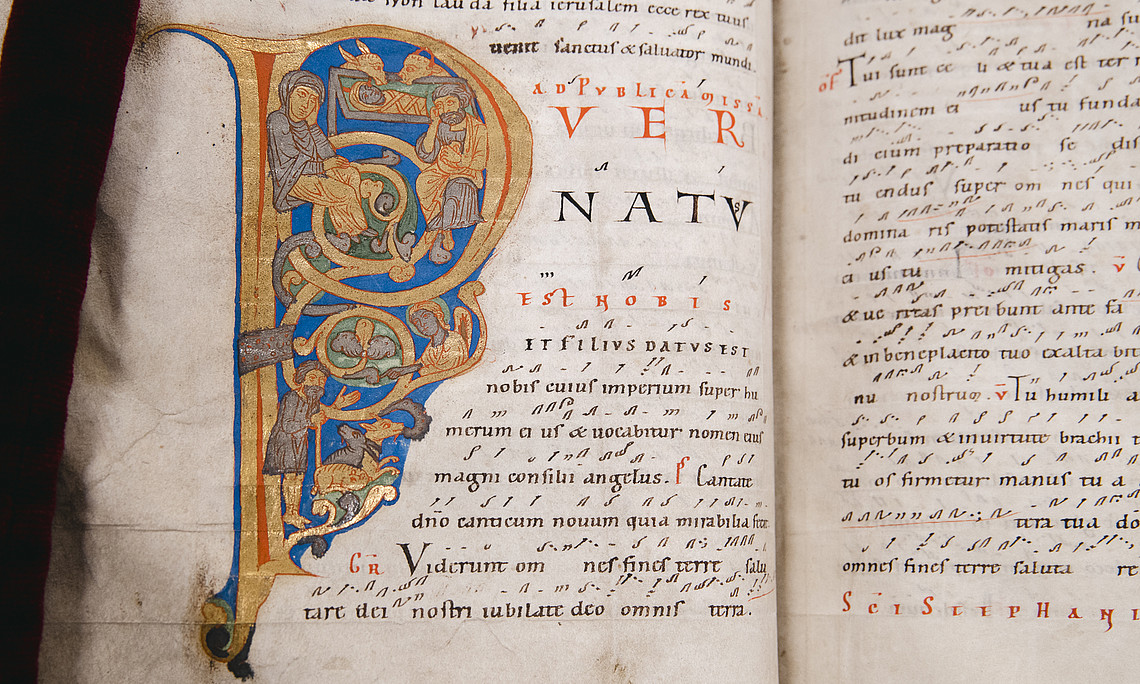 In vielen Handschriften, wie in dieser Missale, wurden auch prächtige Initialen eingefügt. Foto: Uni Graz/Tzivanopoulos