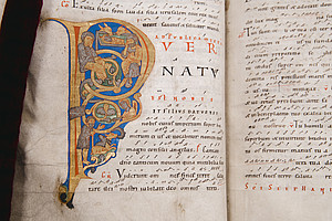 In vielen Handschriften, wie in dieser Missale, wurden auch prächtige Initialen eingefügt. Foto: Uni Graz/Tzivanopoulos