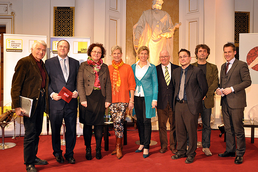 Podiumsgäste und Veranstalter: Sigi Bergmann, Richard Grasl, Andrea Penz (7. fakultät), Trixi Schuba, Petra Kronberger, Stefan Karner (Ludwig-Bolzmann-Institut), Walter Iber, Johann Skocek und Tarek Leitner (v.l.)