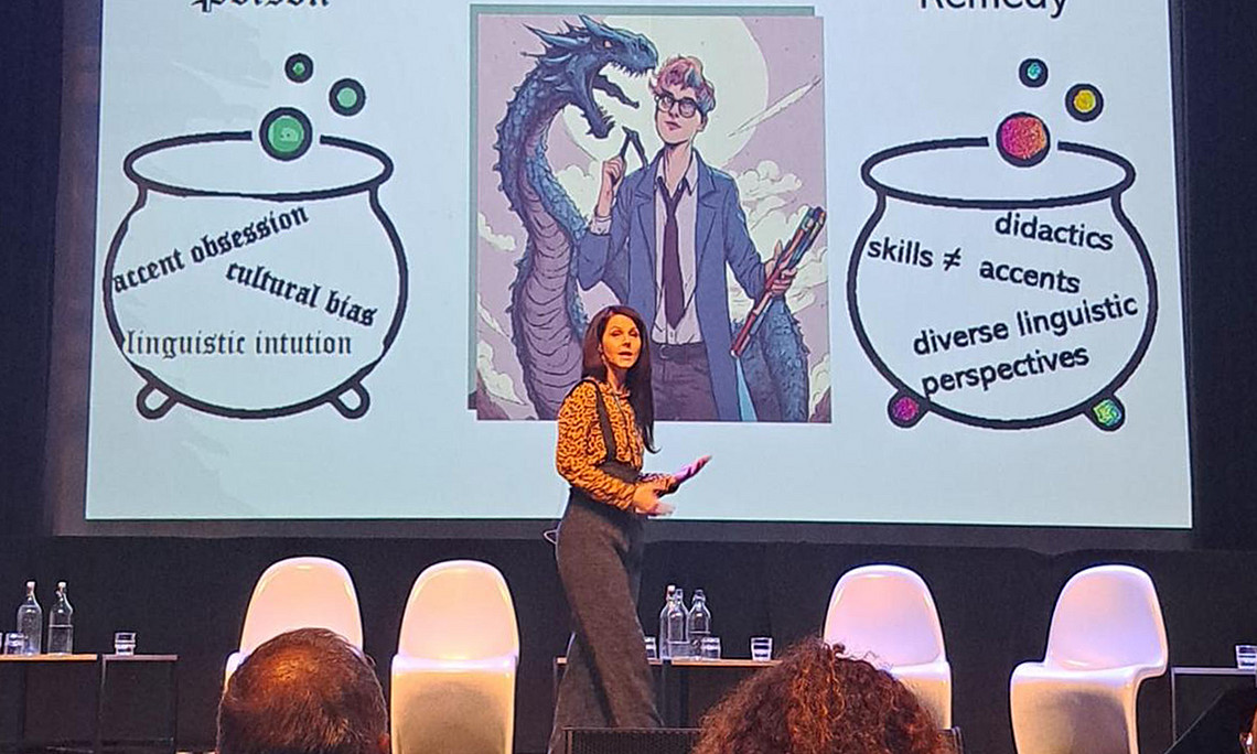 Silvia Lasnik on stage