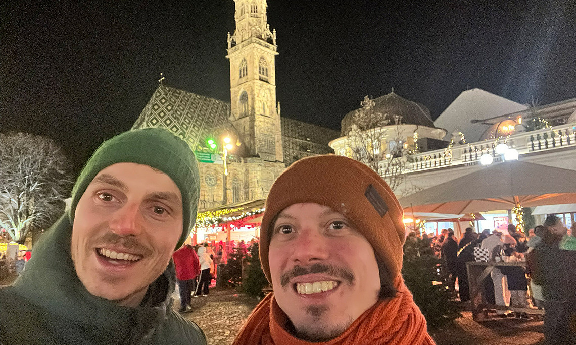 Zwei Personen