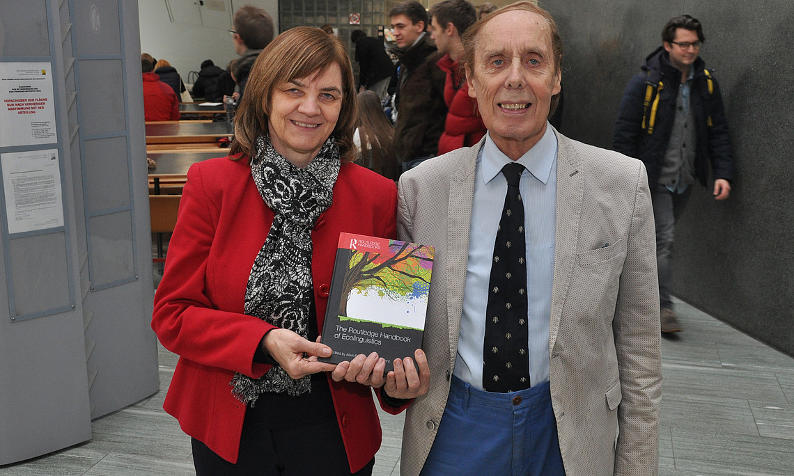 Ao.Univ.-Prof. Mag. Dr. Hermine Penz mit em. Univ.-Prof. Mag. Dr. Alwin Fill Foto: Uni Graz/Tzivanopoulos