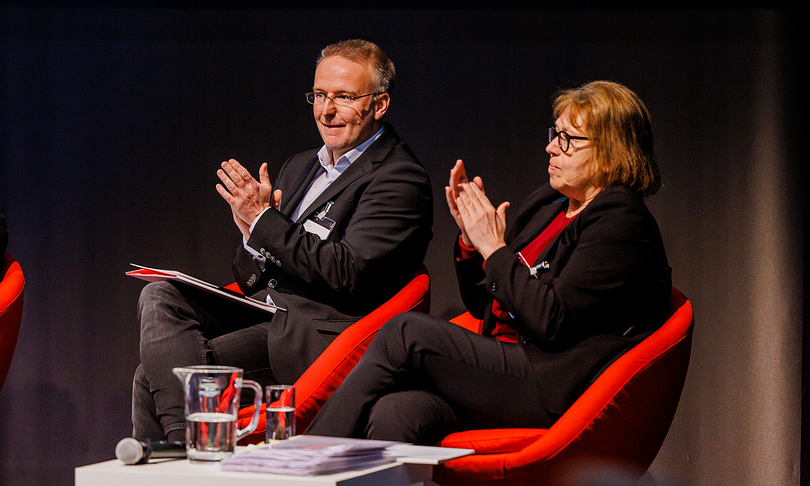 Christian Bergauer und Andrea Jelinek; Foto: Buchgraber