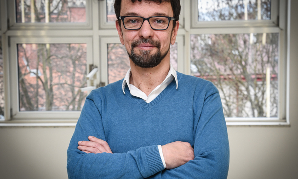 Dejan Matić ist seit Oktober 2015 Professor für Sprachwissenschaft an der Uni Graz. Er forscht zu indigenen Sprachen und besuchte dazu Völker im Nordosten Sibiriens. Foto: Uni Graz/Tzivanopoulos