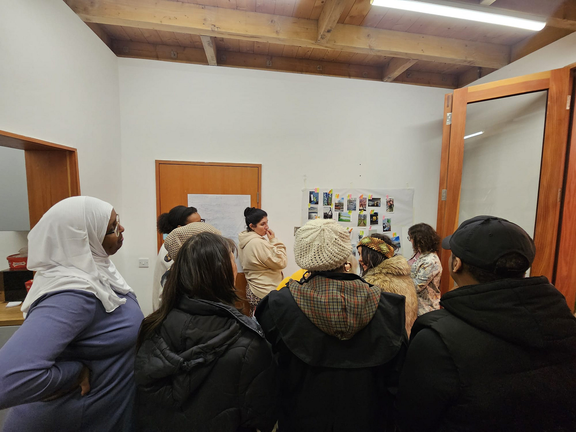 The process of cocuration of the exhibition 