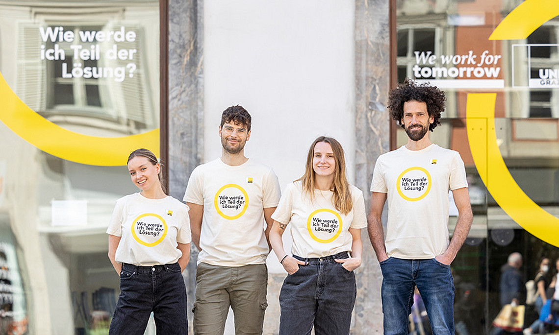 Wissen zum Mitnehmen gibt die Uni Graz bis Mitte Juni in der Herrengasse aus. Foto: Nikola Milatovic 