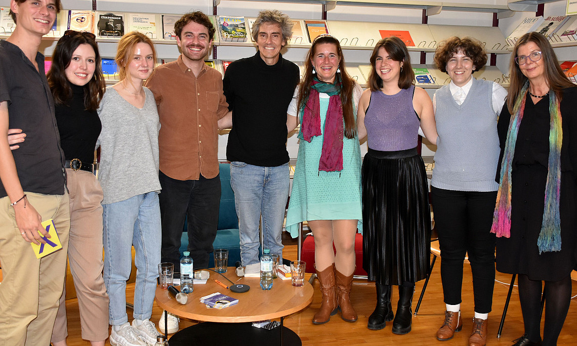 Französisch Studierende mit Autor