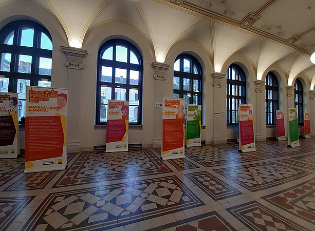 Universitätsmuseen - Frauen in der Forschung ©Bernadette Biedermann