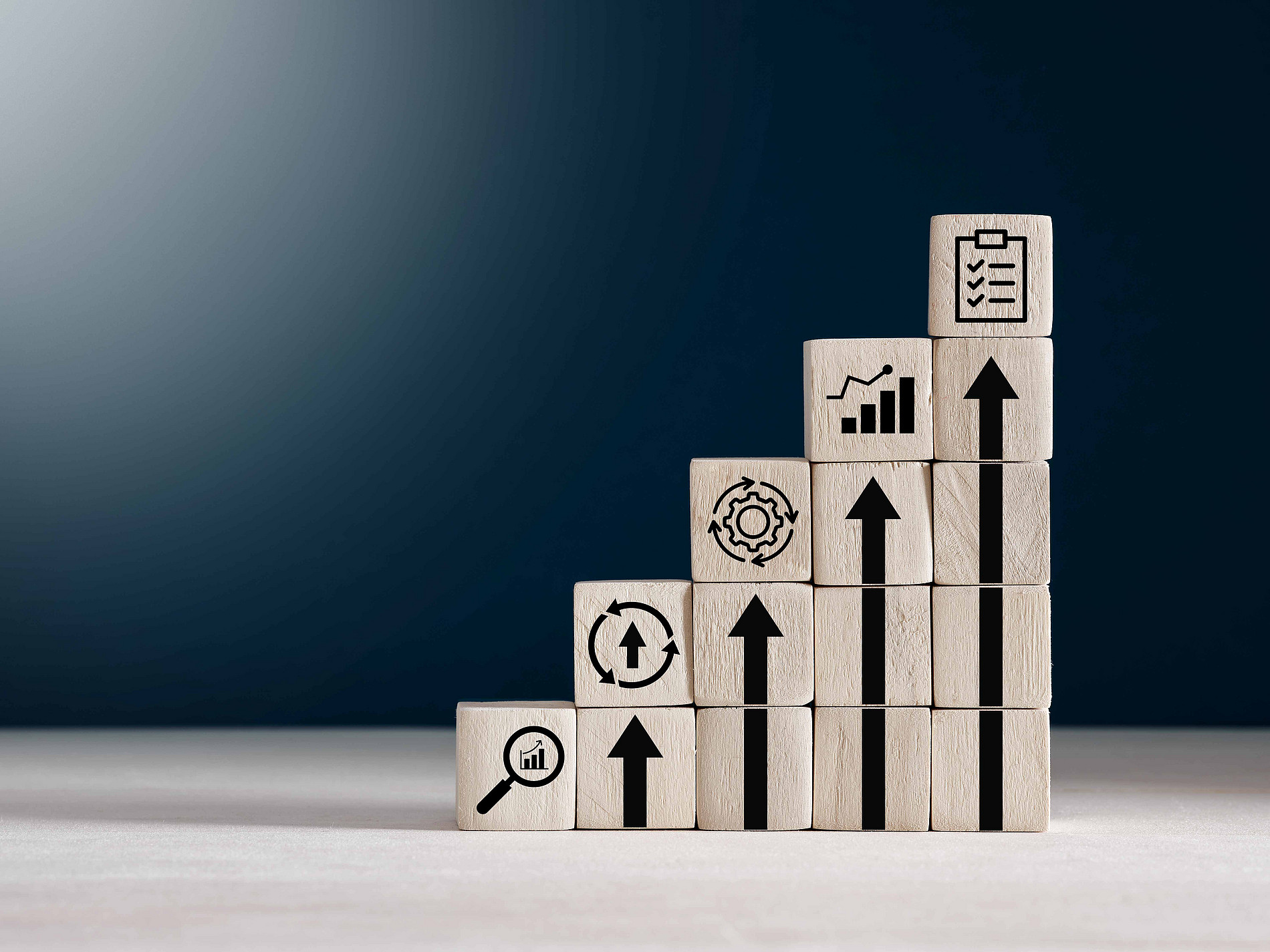 Stapel Holzklötze ©Cagkan Sayin 