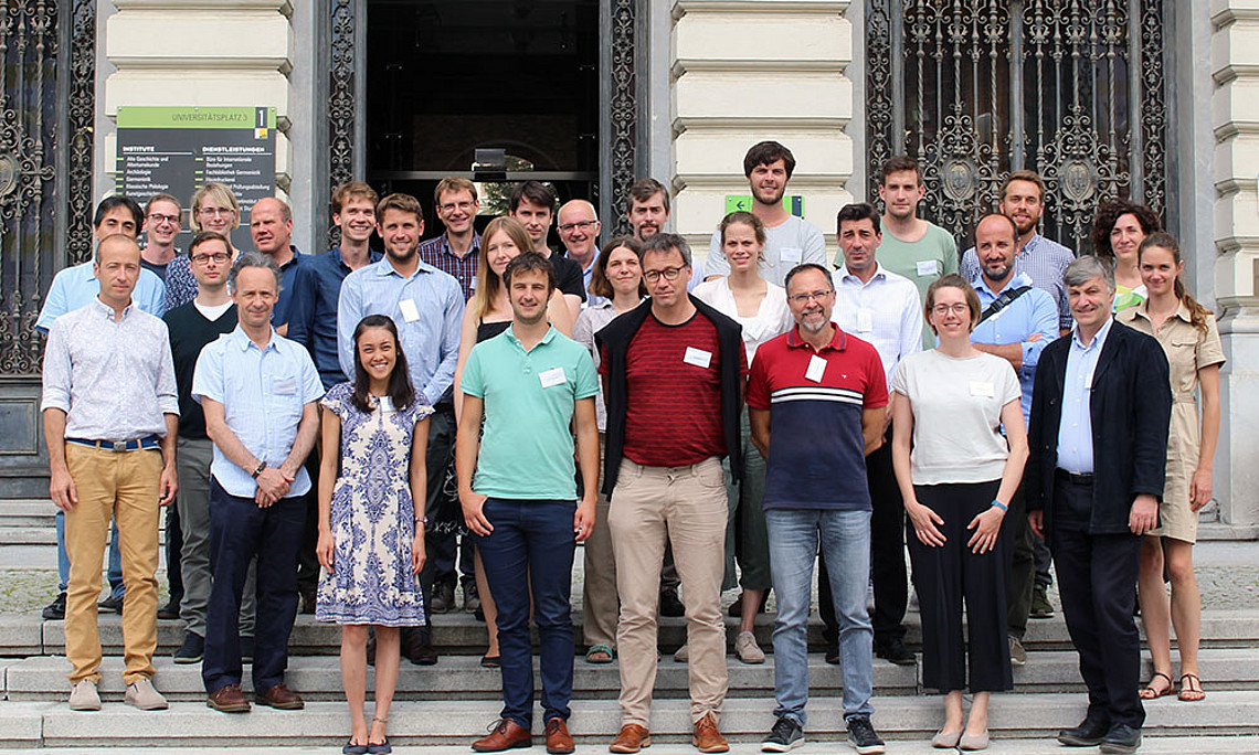 Von 9. bis 11. Juli 2018 treffen sich an der Universität Graz die PartnerInnen des Projekts COACCH, um ihre Forschungen untereinander abzustimmen. Vorne rechts: Karl Steininger und Birgit Bednar-Friedl. Foto: Uni Graz/COACCH