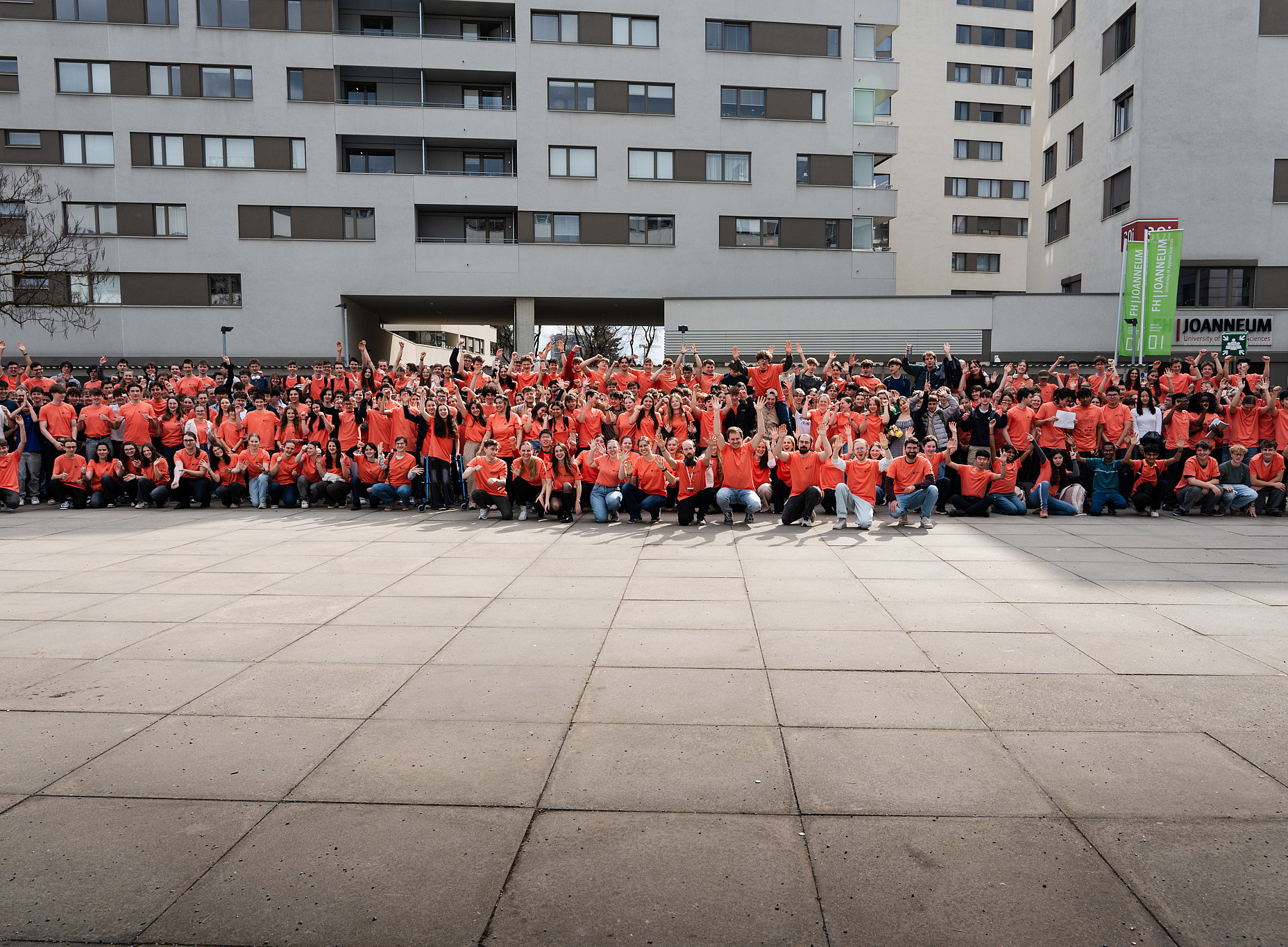 Teilnehmer des mathematischen Wettbewerbs Naboj als Gruppe ©Hannah Wasserfaller