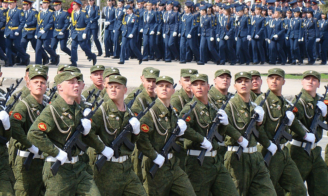 Die heutigen russischen Soldaten werden als Nachfolger der Helden des Zweiten Weltkrieges inszeniert. Foto: pixabay