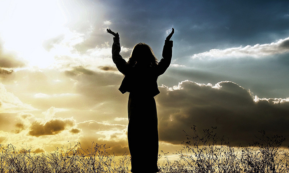 Spirituelle Übungen wie Beten und Meditieren fördern die Konzentrationsfähigkeit. Foto: Pixabay 