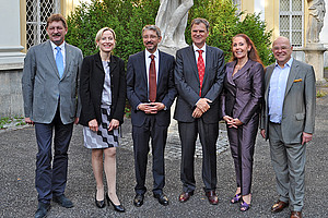 Peter Scherrer, Bettina Nunner-Krautgasser, Christian Aschauer, Thomas Mühlbacher, Gabriele Schmölzer, Joseph Marko: Vizerektor, Dekan und Institutsleiterinnen begrüßten die neuen Professoren. Foto: Uni Graz/Gölly