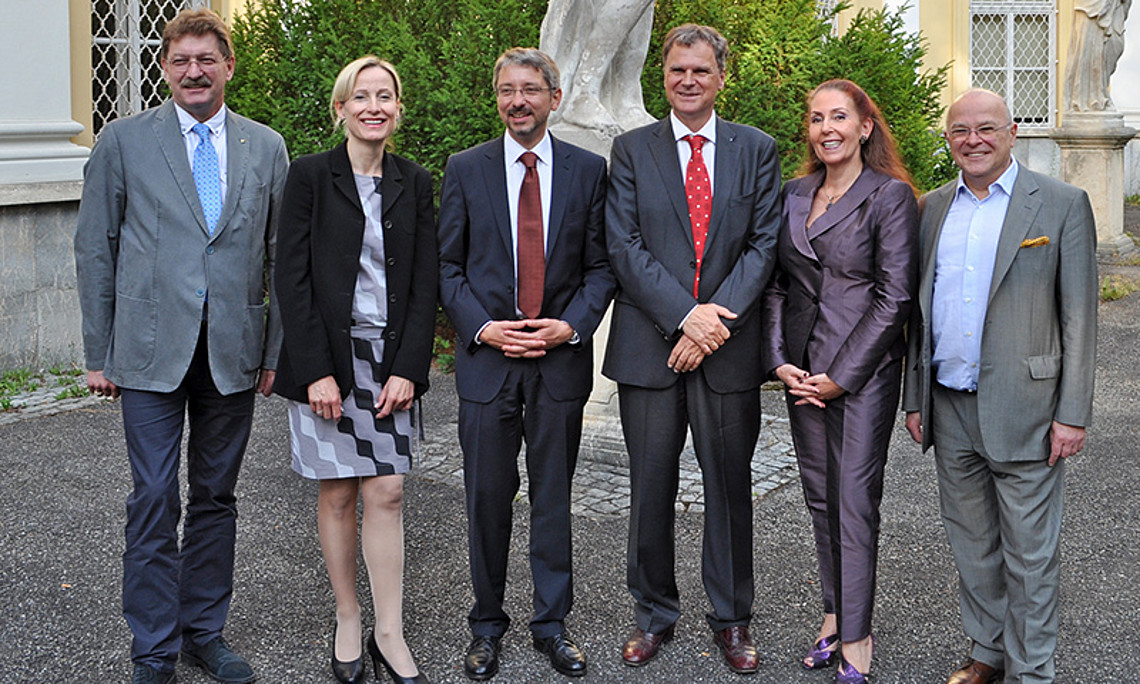 Peter Scherrer, Bettina Nunner-Krautgasser, Christian Aschauer, Thomas Mühlbacher, Gabriele Schmölzer, Joseph Marko: Vizerektor, Dekan und Institutsleiterinnen begrüßten die neuen Professoren. Foto: Uni Graz/Gölly