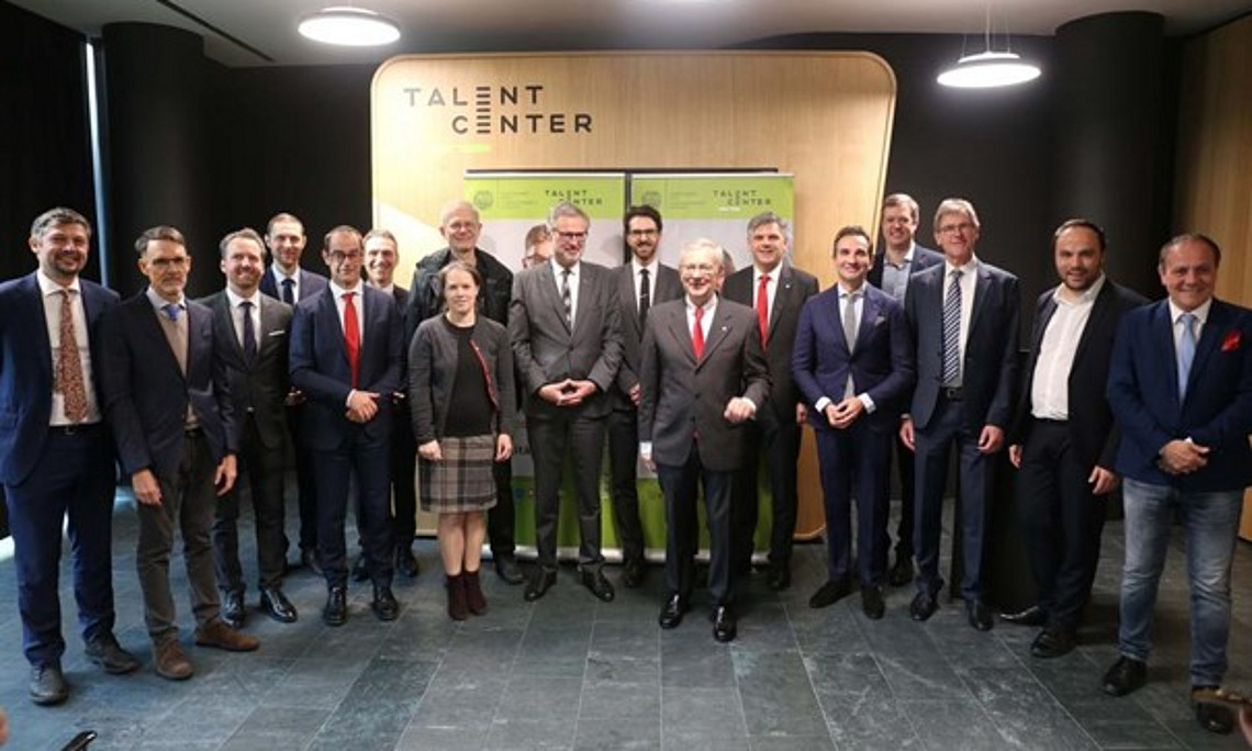 Foto Eröffnung Talentcenter Bozen