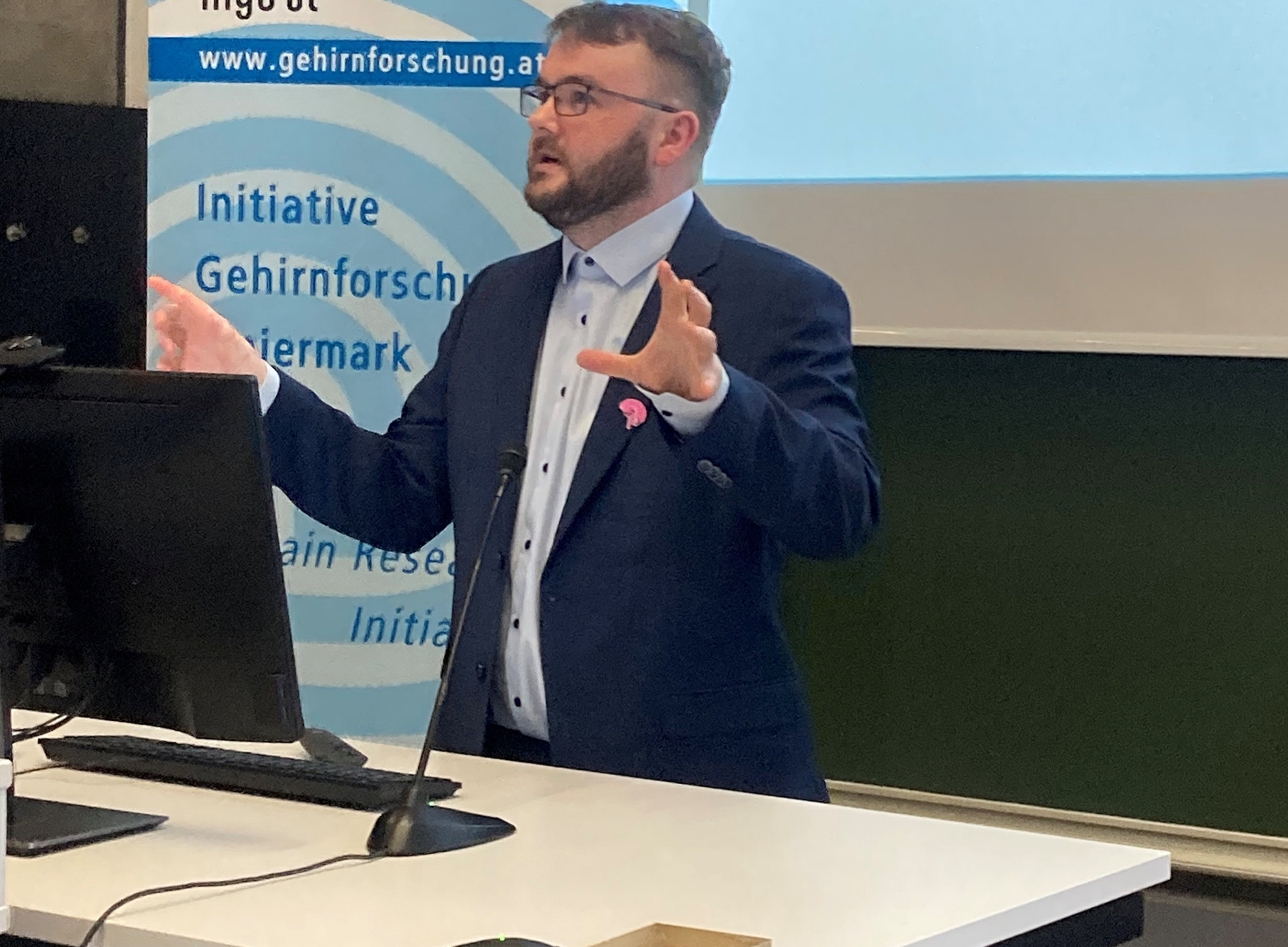 Adam beim INGE St. Vortrag zur Preisverleihung ©Natalia Zaretskaya